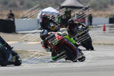 media/Oct-04-2025-CVMA (Sat) [[408bcdd6e4]]/Race 5-Amateur Formula Middleweight/